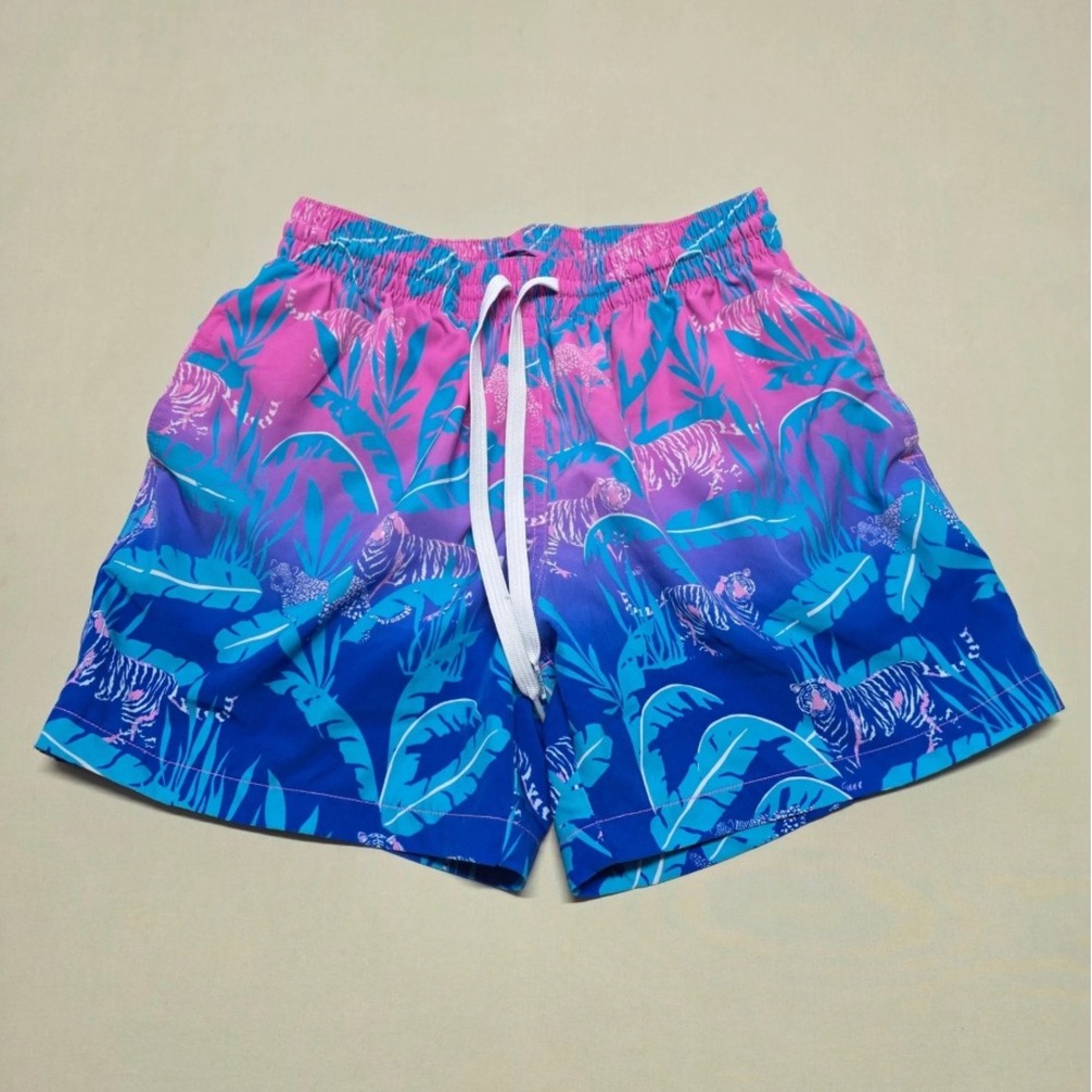 Chubbies Men Tiger Graphics Small Swim Trunks Blue/Pink Mesh Lined Above Knee
